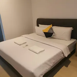 Crystal Suites At Eaton Klcc Apartment